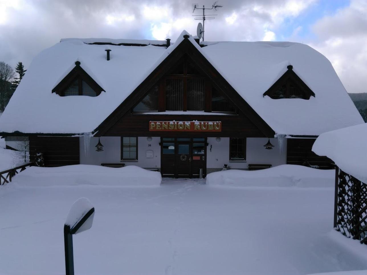 Pension Kubu Apartment 3 Samostatny Byt S Kuchyni Spindleruv Mlyn Exterior photo