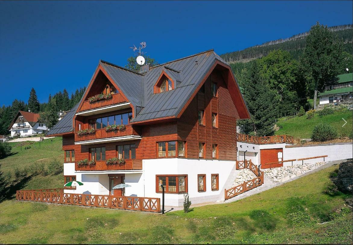 Pension Kubu Apartment 3 Samostatny Byt S Kuchyni Spindleruv Mlyn Exterior photo